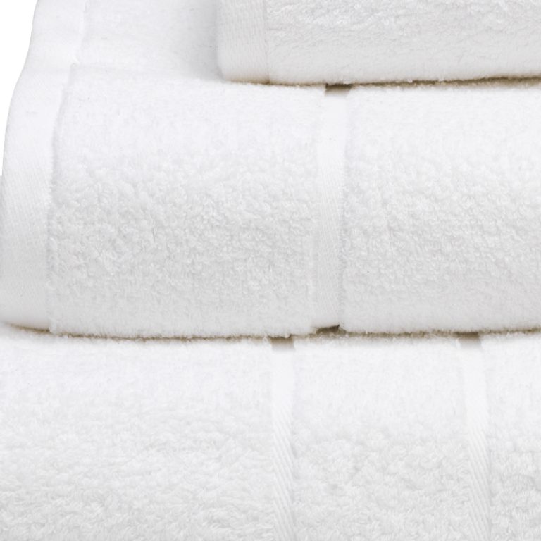 Terry-Lustre-525gsm-Lifestyle-White-C
