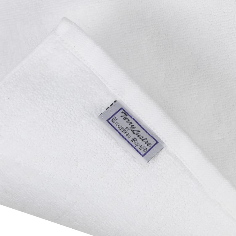 02-1000-Long-Range-Bath-Mat-White