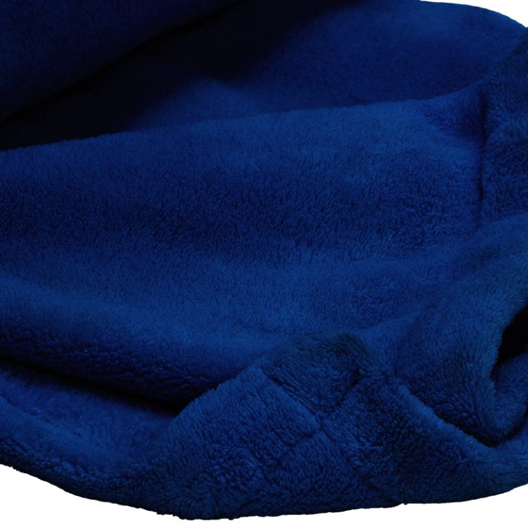 13b-Fleece-Blankets-Royal-Blue