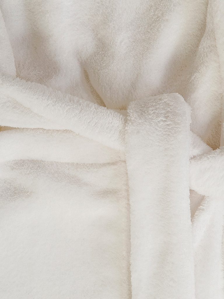 01d-Fleece-Kids-White-Gown