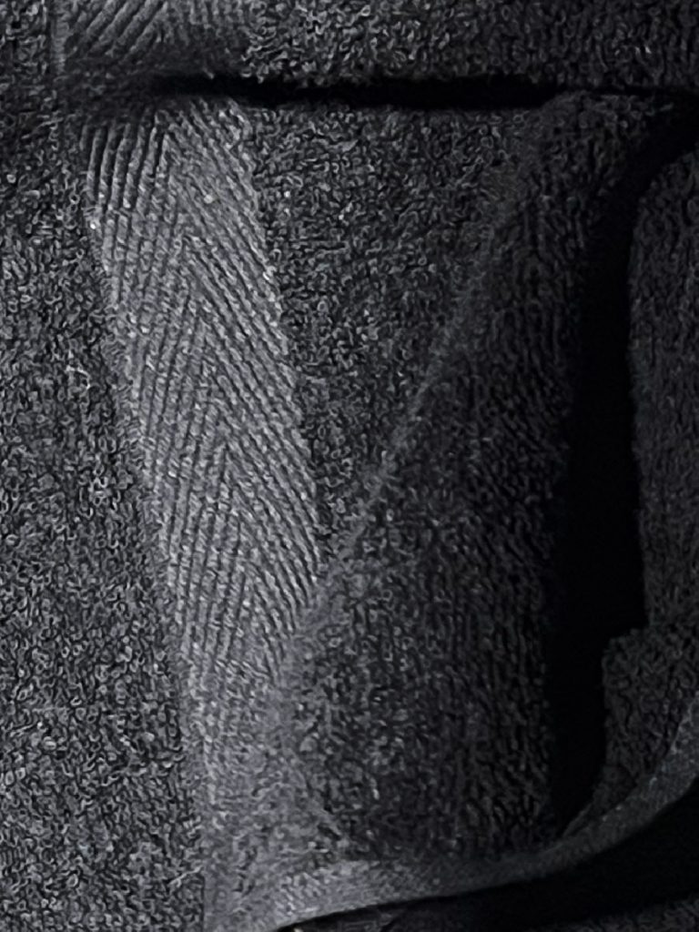 02c-Sports-Towels-Zip